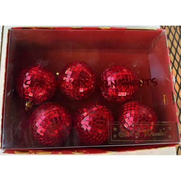 Star of Wonder Brand Set of 6 Metallic Red Sequin Ornaments w/Gold Top (READ) - Picture 7 of 11